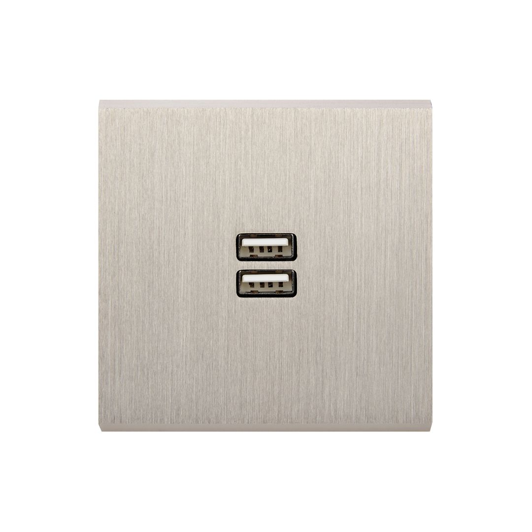 Confidence Vägguttag dubbel usb - Brushed steel