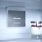 Miele Integrerat kyl/frysskåp KF 7731 D