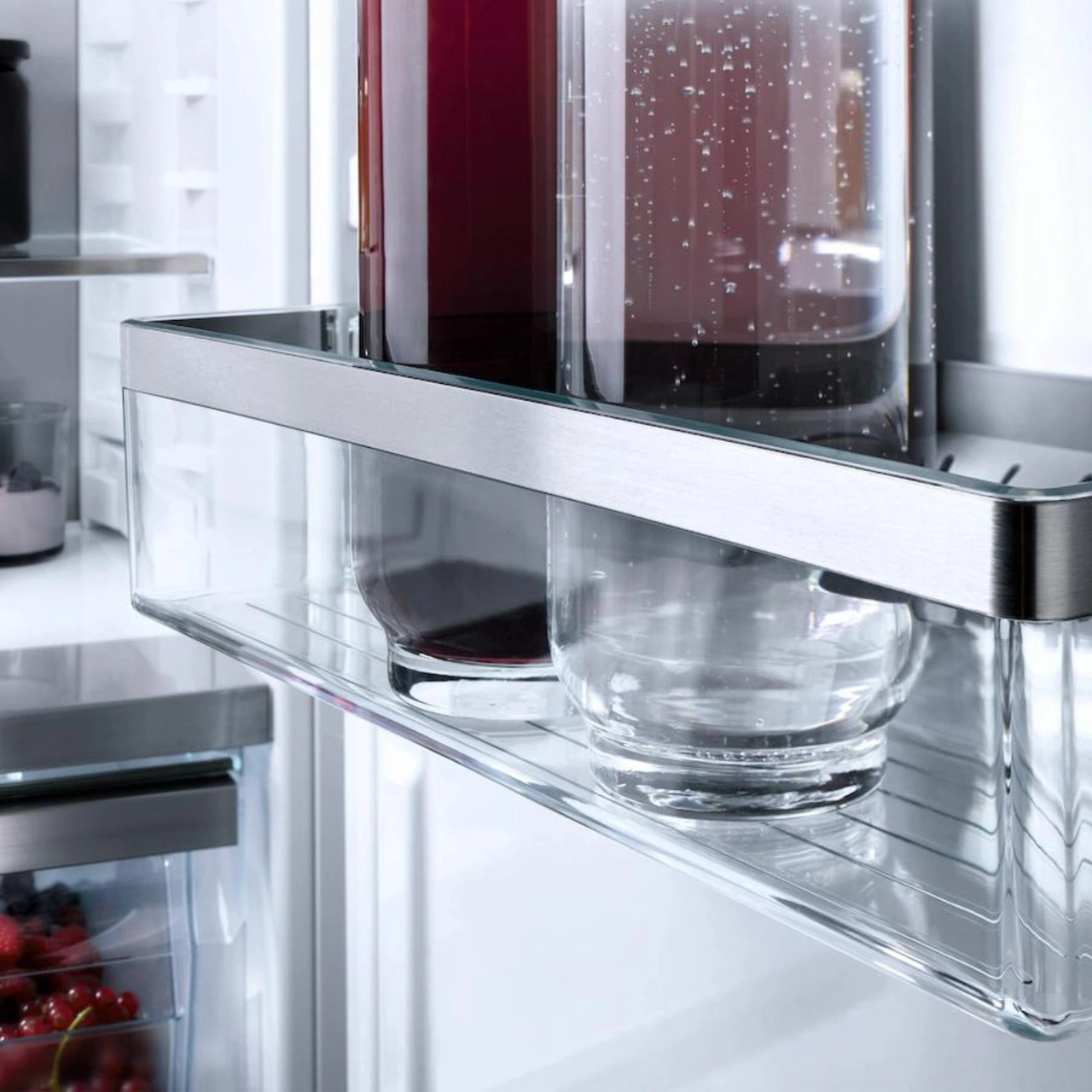 Miele Integrerat kyl/frysskåp KF 7731 D