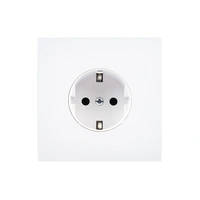 Karo Vägguttag singel - Vit