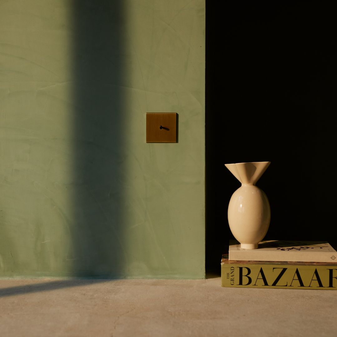 Confidence Strömbrytare singel - Old bronze