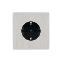 M Vägguttag singel 80x80 - Brushed nickel