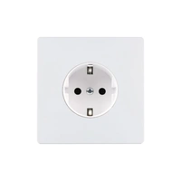 M Vägguttag singel 80x80 - Mattvit