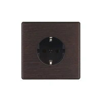 Hitera Vägguttag singel 85x85 - Dark oak