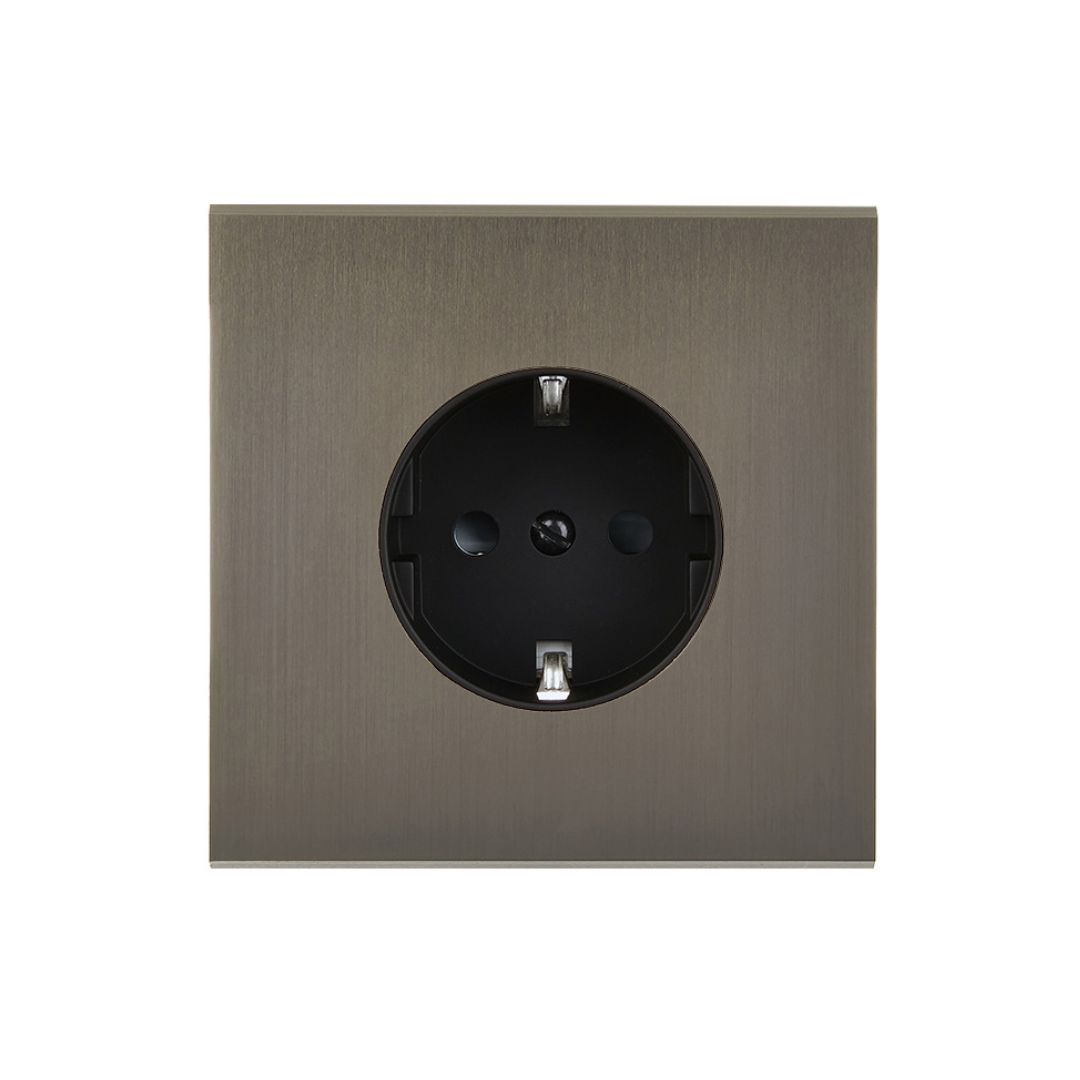 Confidence Vägguttag singel - Gun Metal