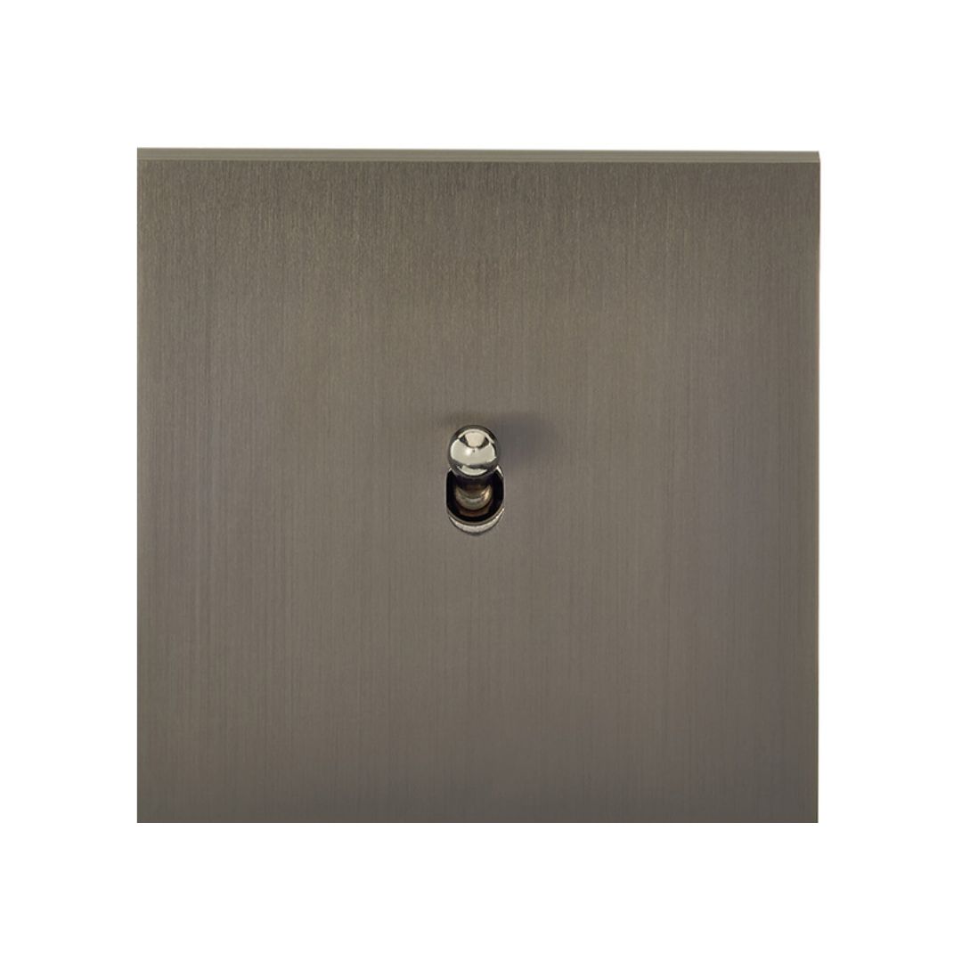 Confidence Strömbrytare singel - Gun metal