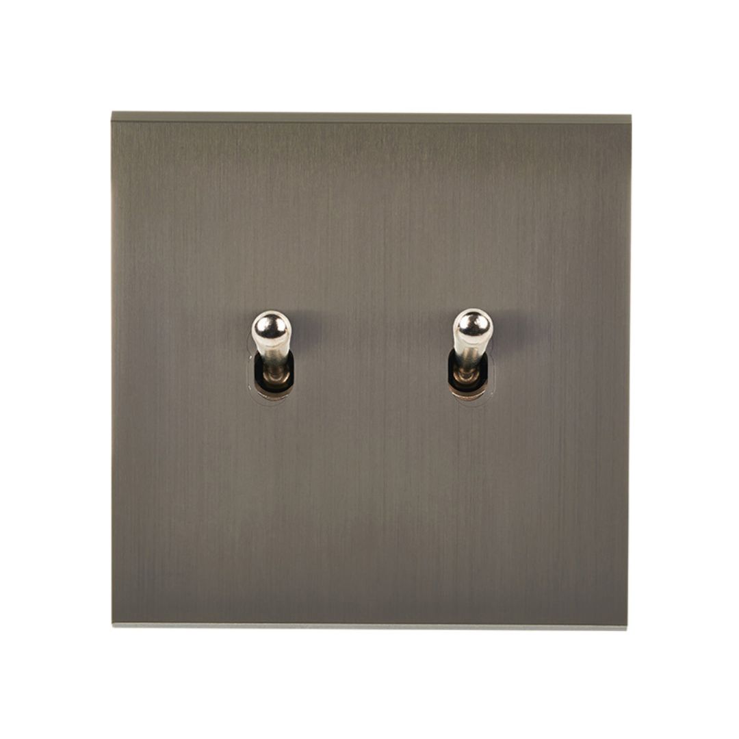Confidence Strömbrytare dubbel 80x80 - Gun metal