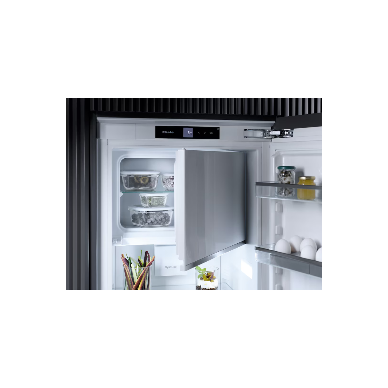 Miele Kylskåp för inbyggnad K 7348 C