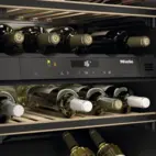 Vinskåp för inbyggnad KWT 6422 iG-1 pebe