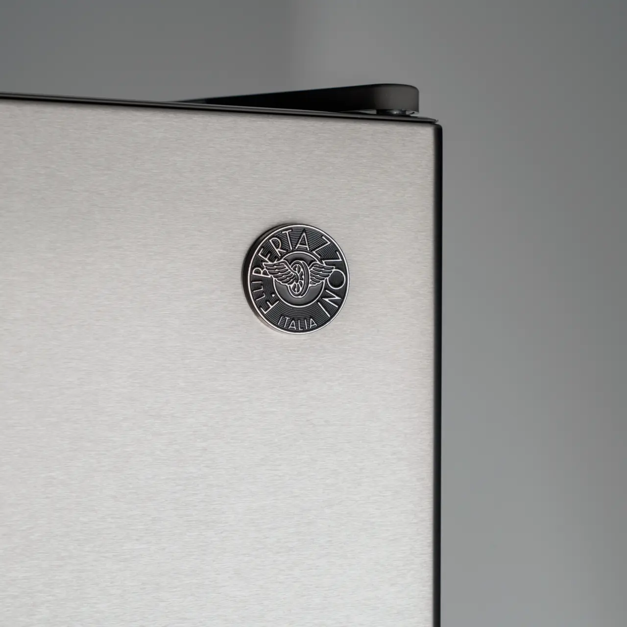 Bertazzoni Professional kombinerad kyl/frys 70 cm bred 192 cm hög, PureUV filter