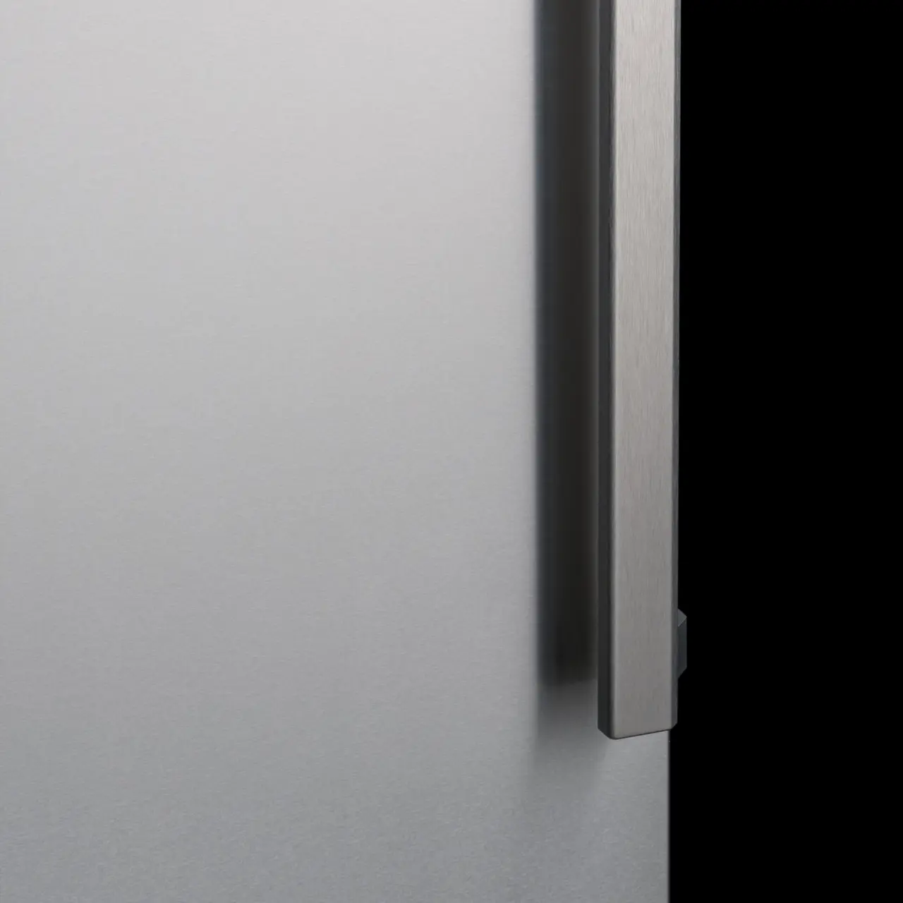 Bertazzoni Professional Frysskåp 60 cm bred, 186 cm hög, PureUV filter, Metal co