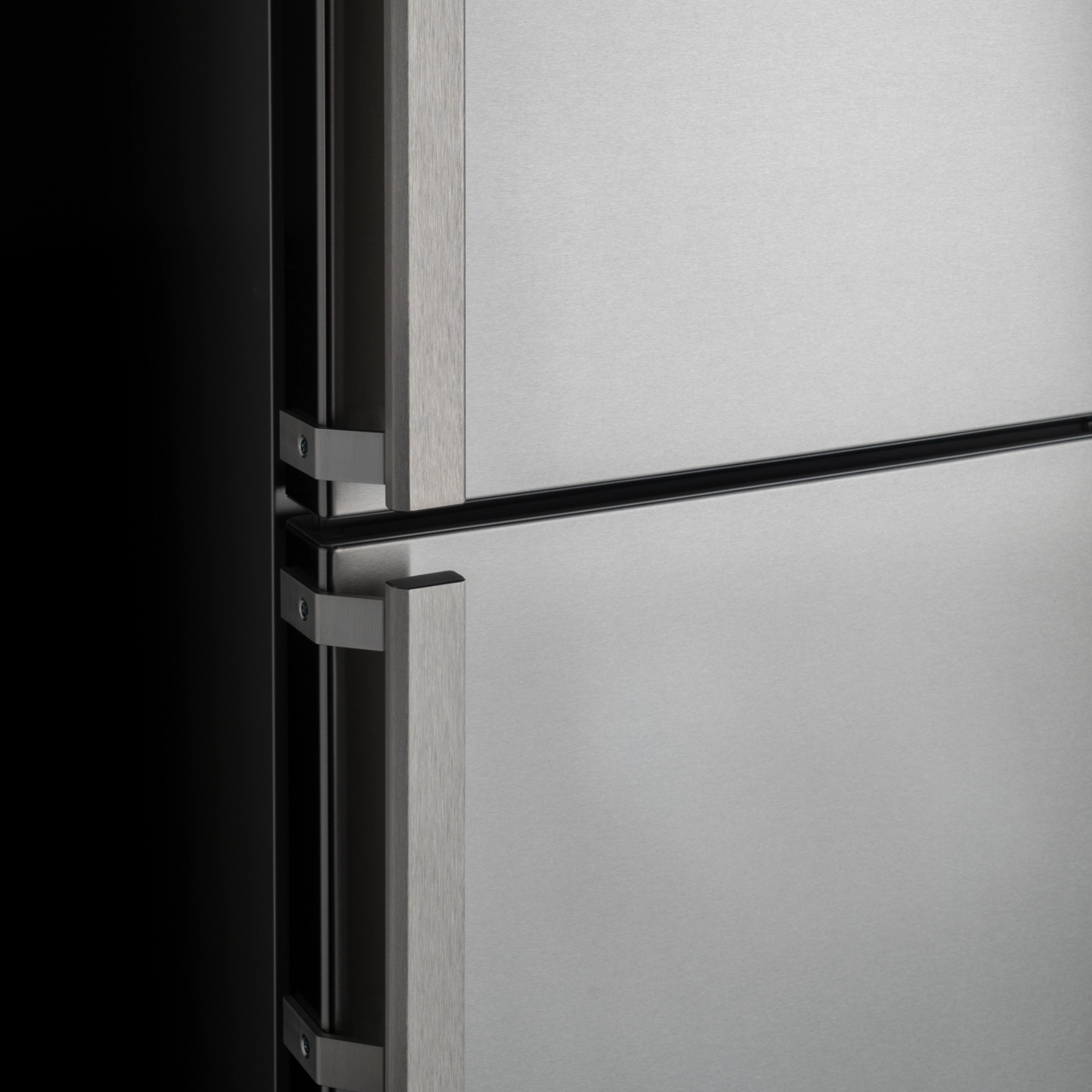 Bertazzoni Professional Kombinerad kyl/frys 60 cm bred 201 cm hög, Metal cooling