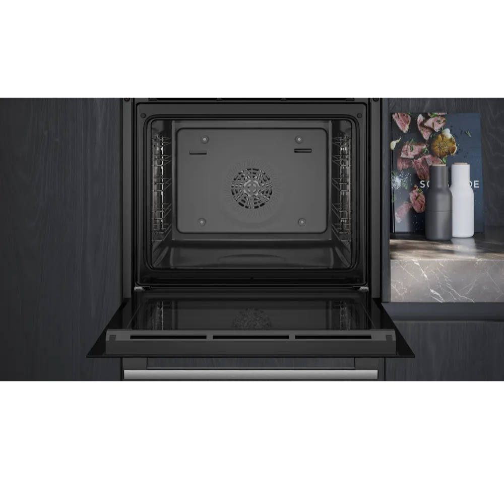 Siemens ugn med ånga HR532GBS3 iQ300, smart och stilren med varmluft & grill