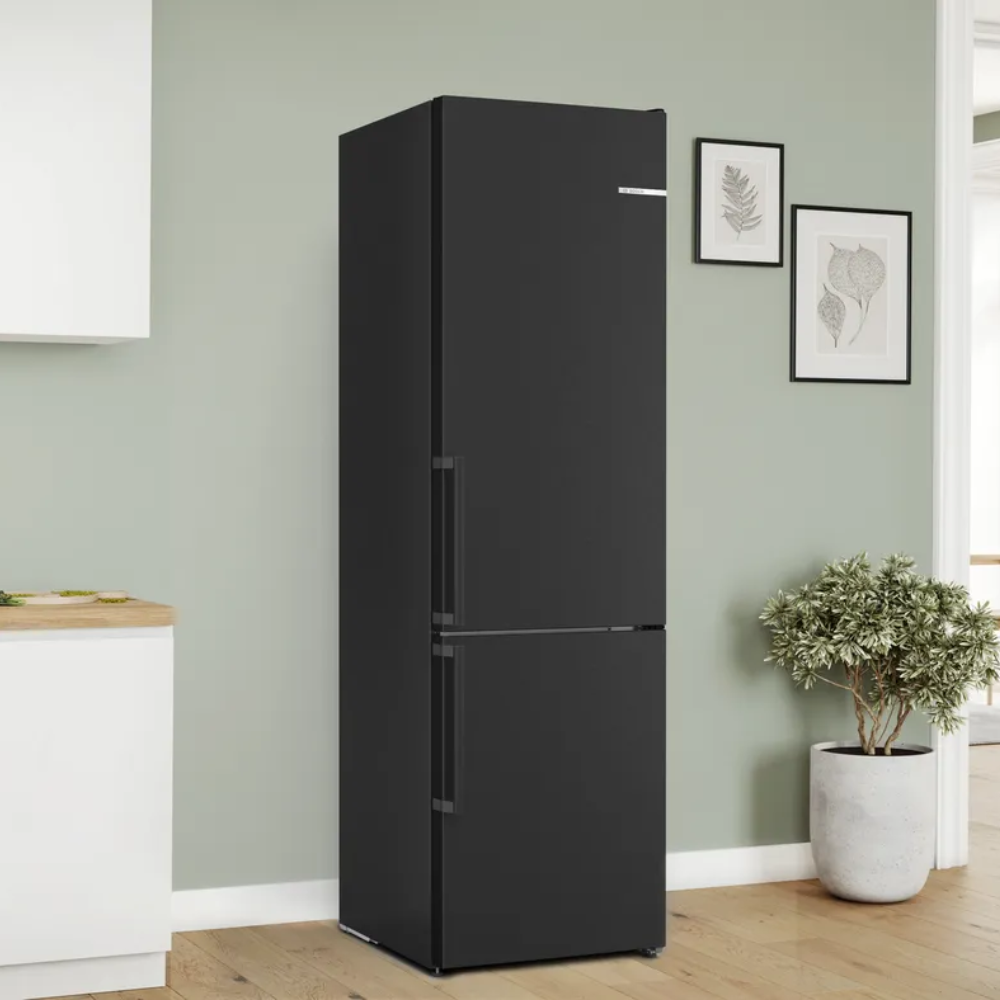 Bosch kyl-frys KGN39VXCT Serie 4, rostfri yta & BigBox-funktion för extra förvar