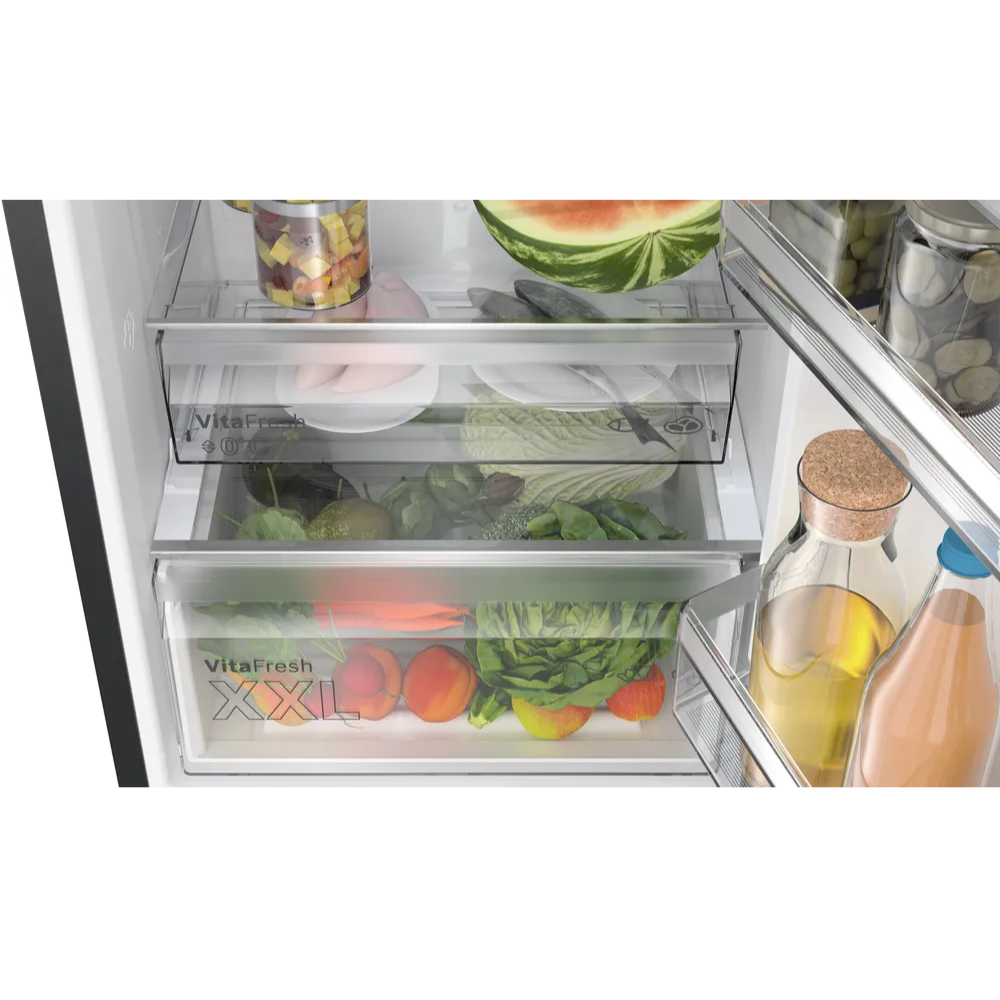 Bosch kyl-frys KGN36VXCT Serie 4, svart modell med VitaFresh & LED-belysning