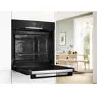 Bosch inbyggnadsugn HBA571BB3 Serie 4, svart design, med effektiv varmluft