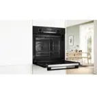 Bosch Inbyggnadsugn HRG578BB7, Serie 6, ångfunktion och pyrolytisk rengöring