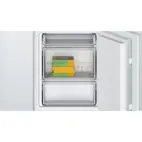 Bosch Serie 2 KIV86NSE0 177,2 cm Integrerad Kyl/Frys, LowFrost, EcoAirflow