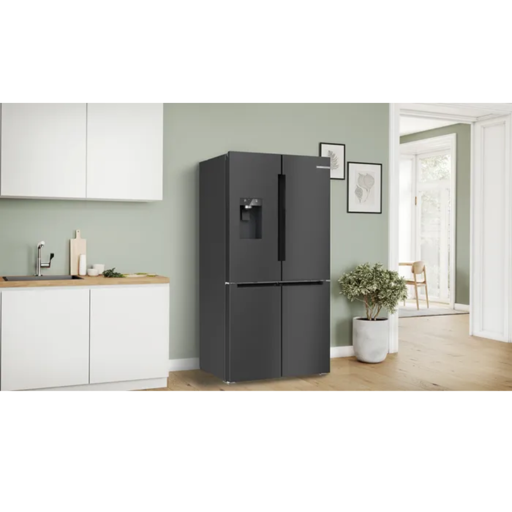 Bosch French Door kyl/frys KFI96AXEA med NoFrost och vattentank, svart rostfri