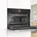 Bosch kompakt inbyggnadsugn CMG7241B1 Serie 8, med mikrofunktion, svart glas