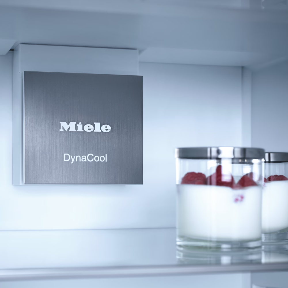 Miele Kylskåp för inbyggnad K 7737 D
