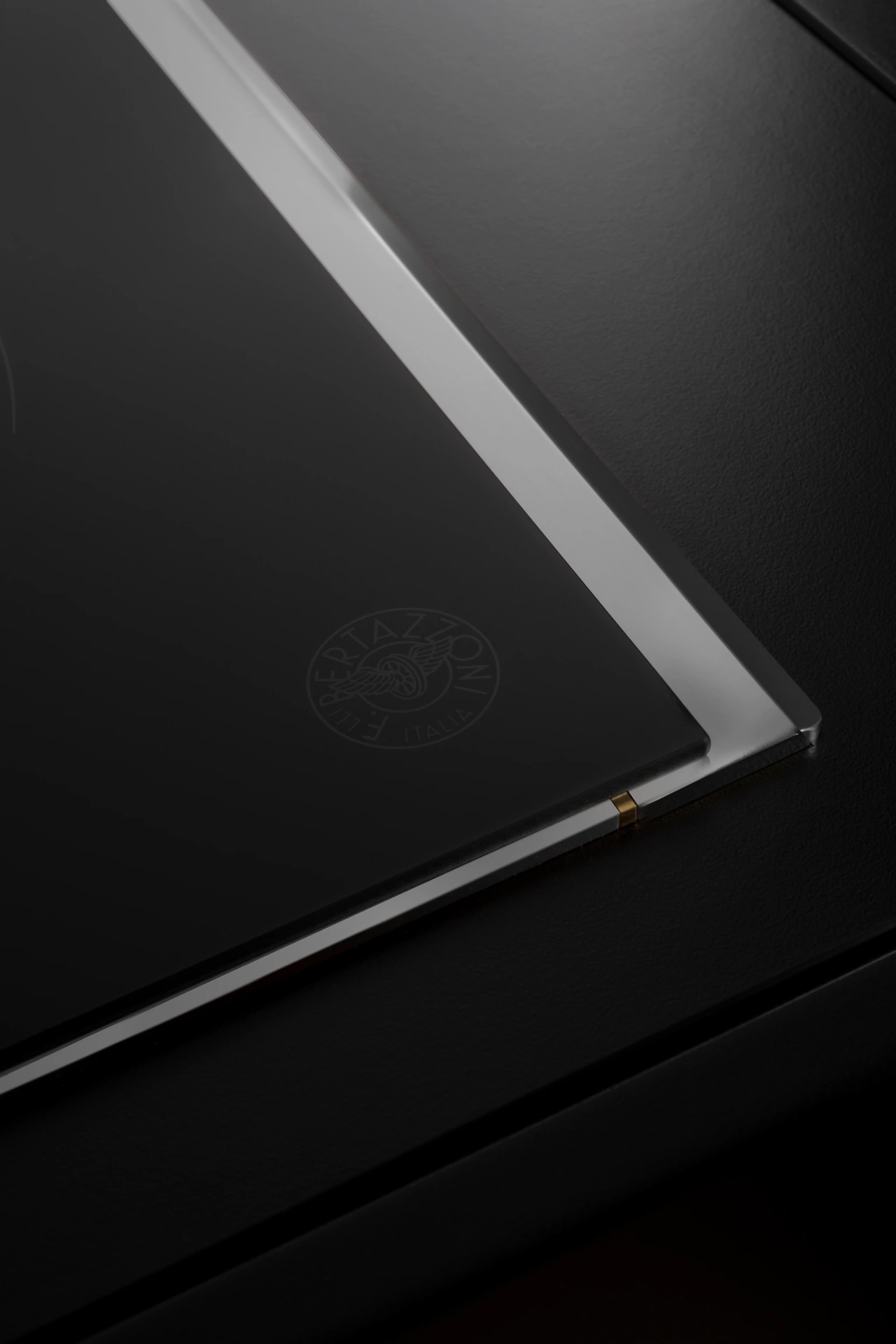 Bertazzoni Super-Premium Induktionshäll, 78 cm, TFT display, 4 zoner (1 Flex) +