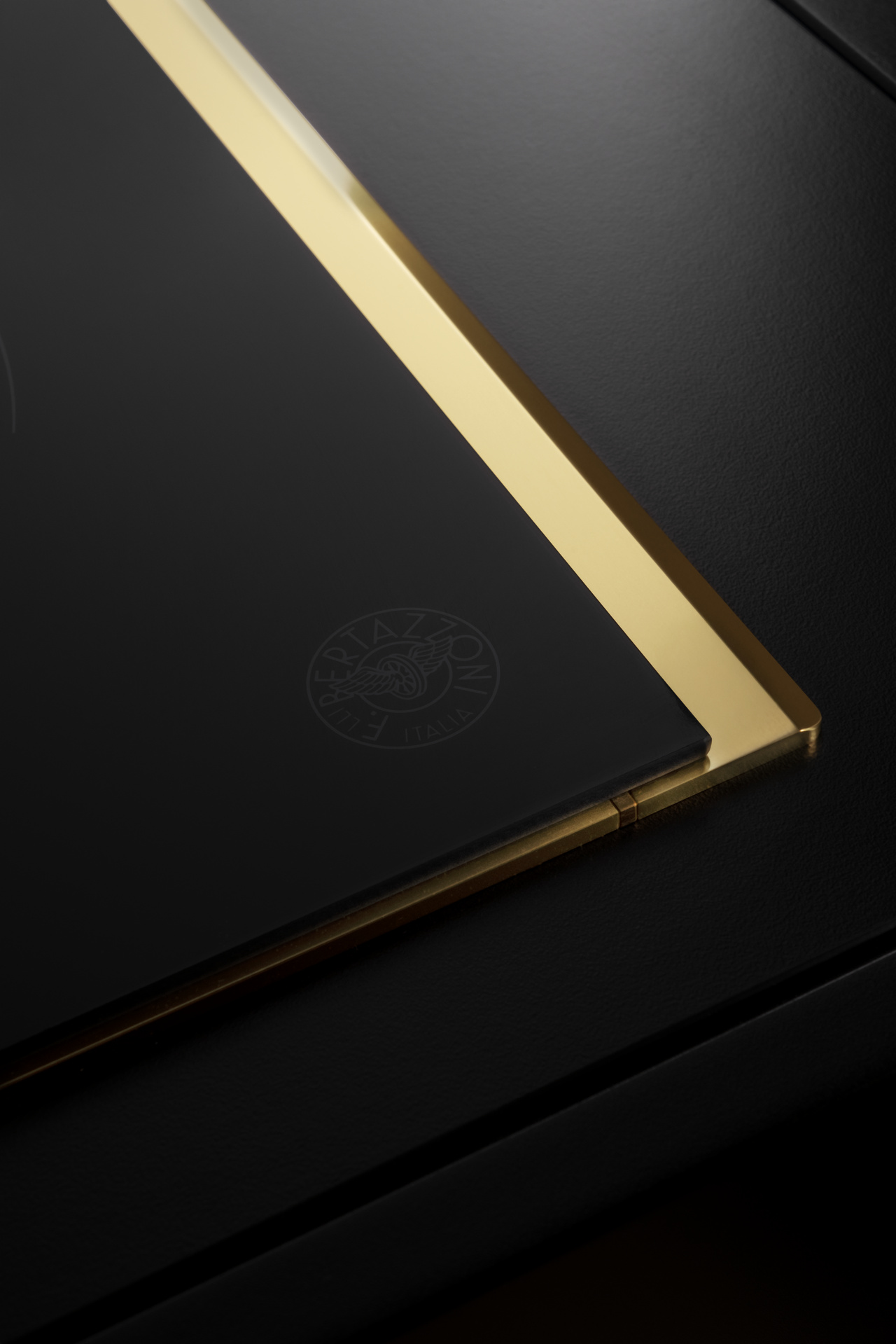 Bertazzoni Premium Induktionshäll, 90 cm, 5 zoner (1 Flex), Guld-ram