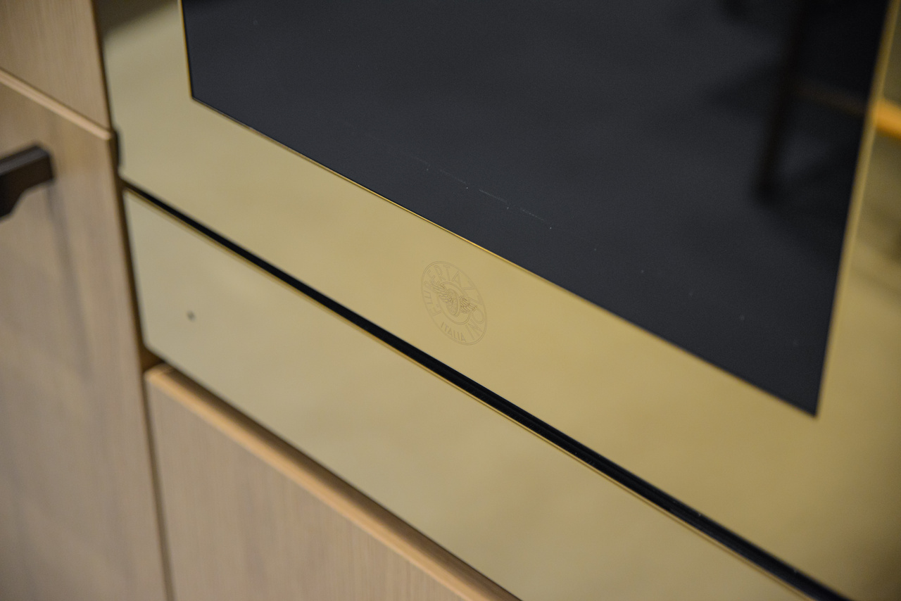 Bertazzoni Värmelåda guld, blank, Modern-series