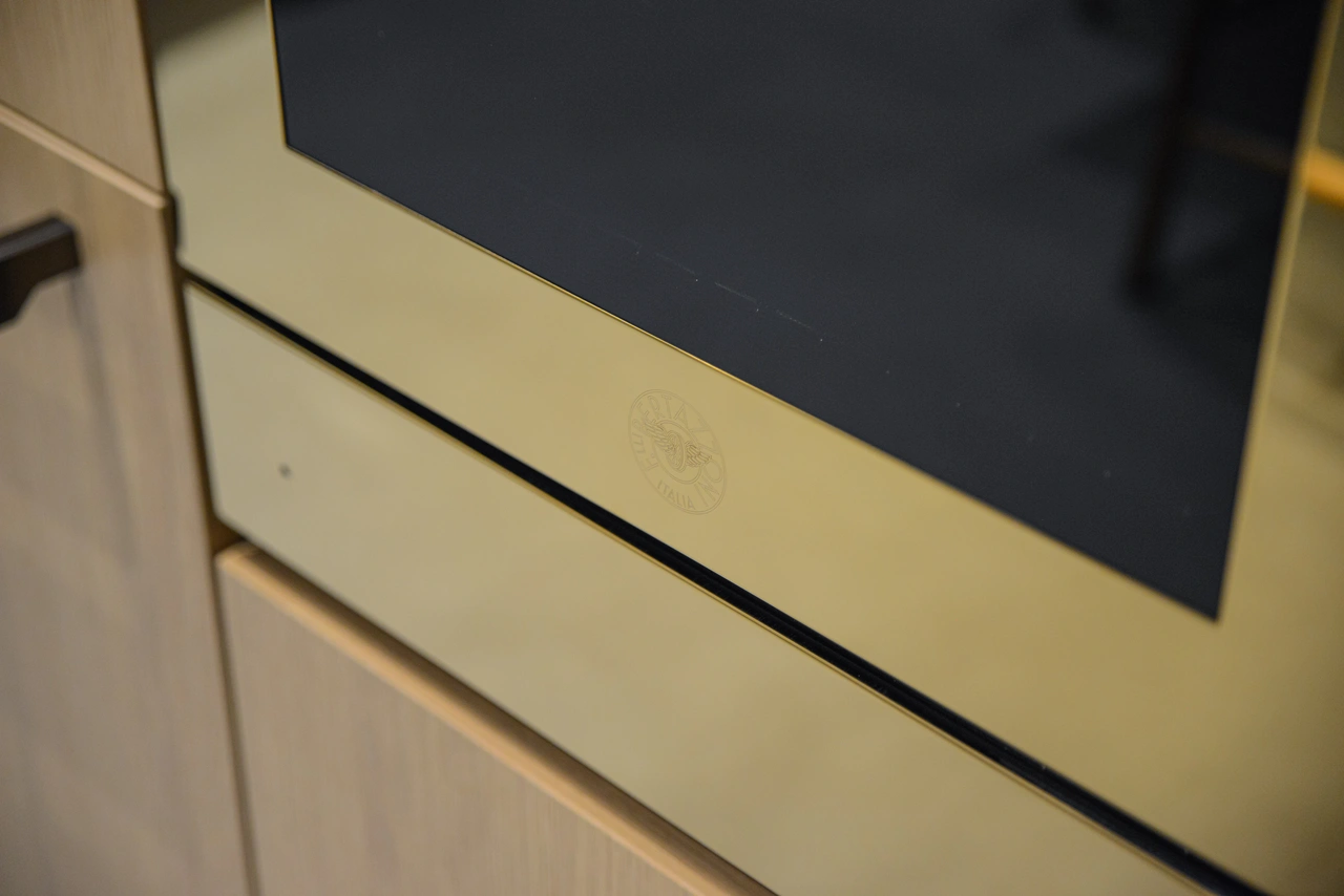 Bertazzoni Värmelåda guld, blank, Modern-series