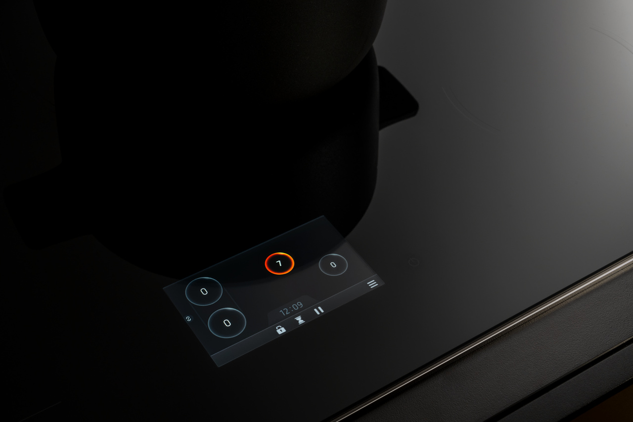 Bertazzoni Super-Premium Induktionshäll, 90 cm, TFT display, 5 zoner (1 Flex) + rostfri ram