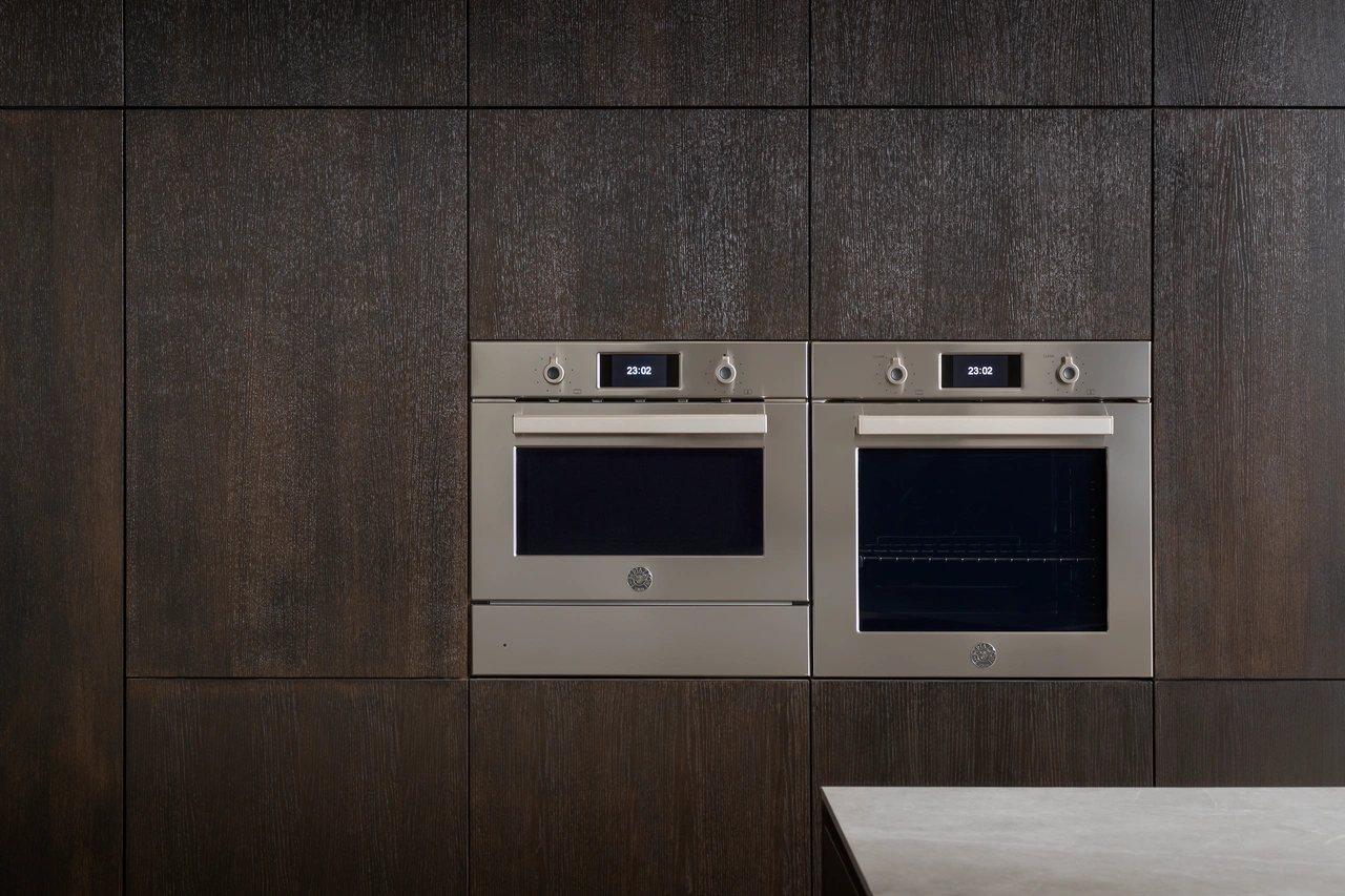 Bertazzoni Kombiugn med mikro, TFT, rostfri, Professional-serien Rostfri