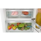 Siemens iQ300 integrerad kyl/frys KI96NVFD0
