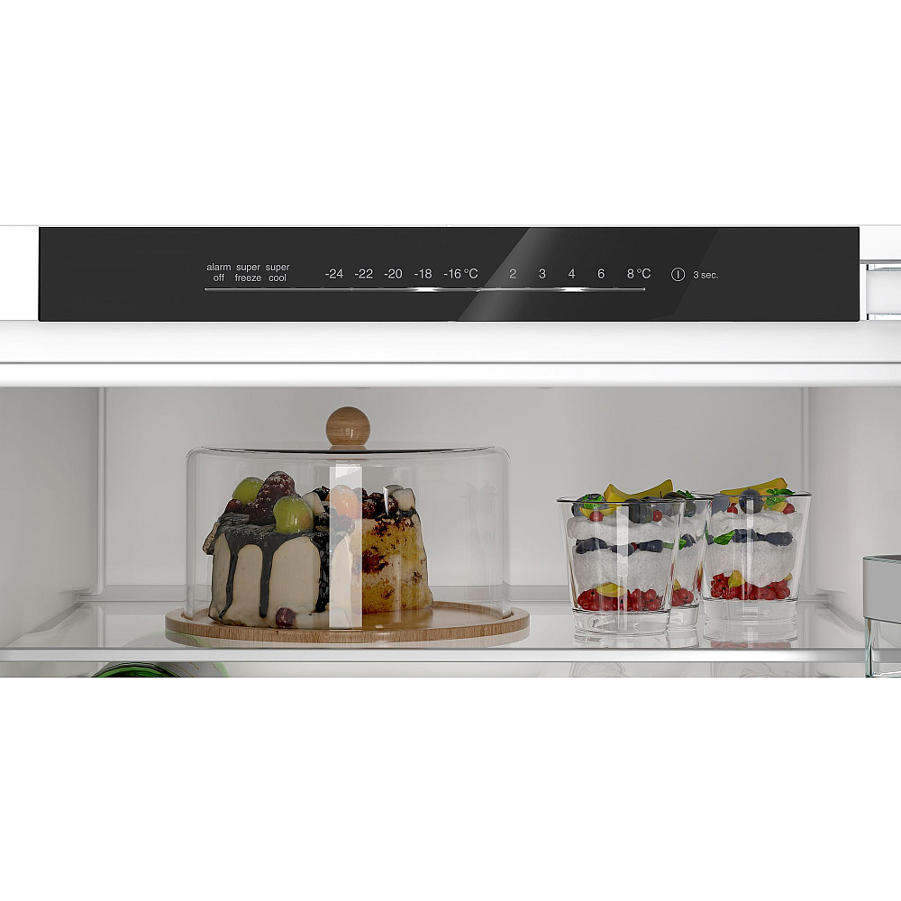 Siemens iQ300 integrerad kyl/frys KI96NVFD0