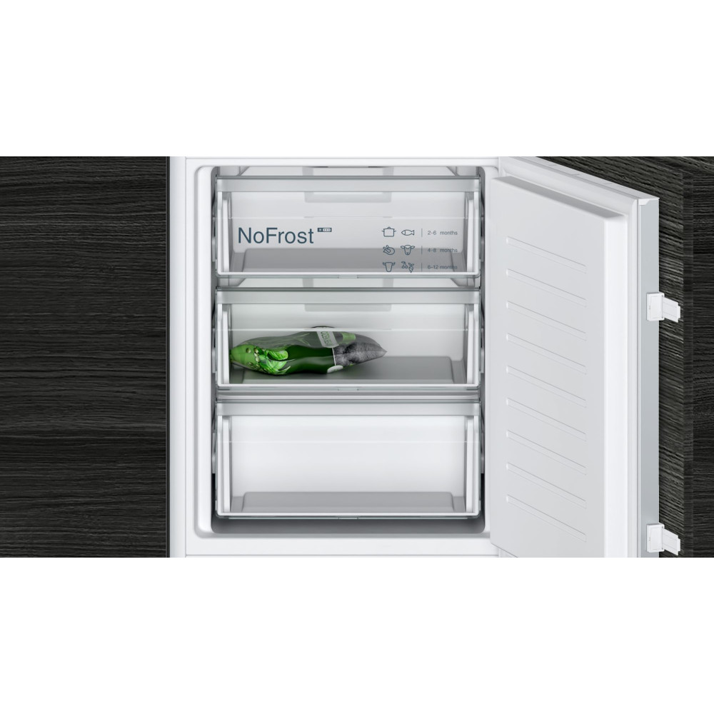 Siemens iQ100 integrerad kyl/frys KI86NNSE0