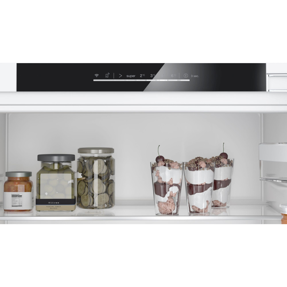 Bosch Serie 6 integrerad kylskåp KUR21ADE0