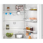 Bosch Serie 4 integrerad kyl/frys KIN96VFD0