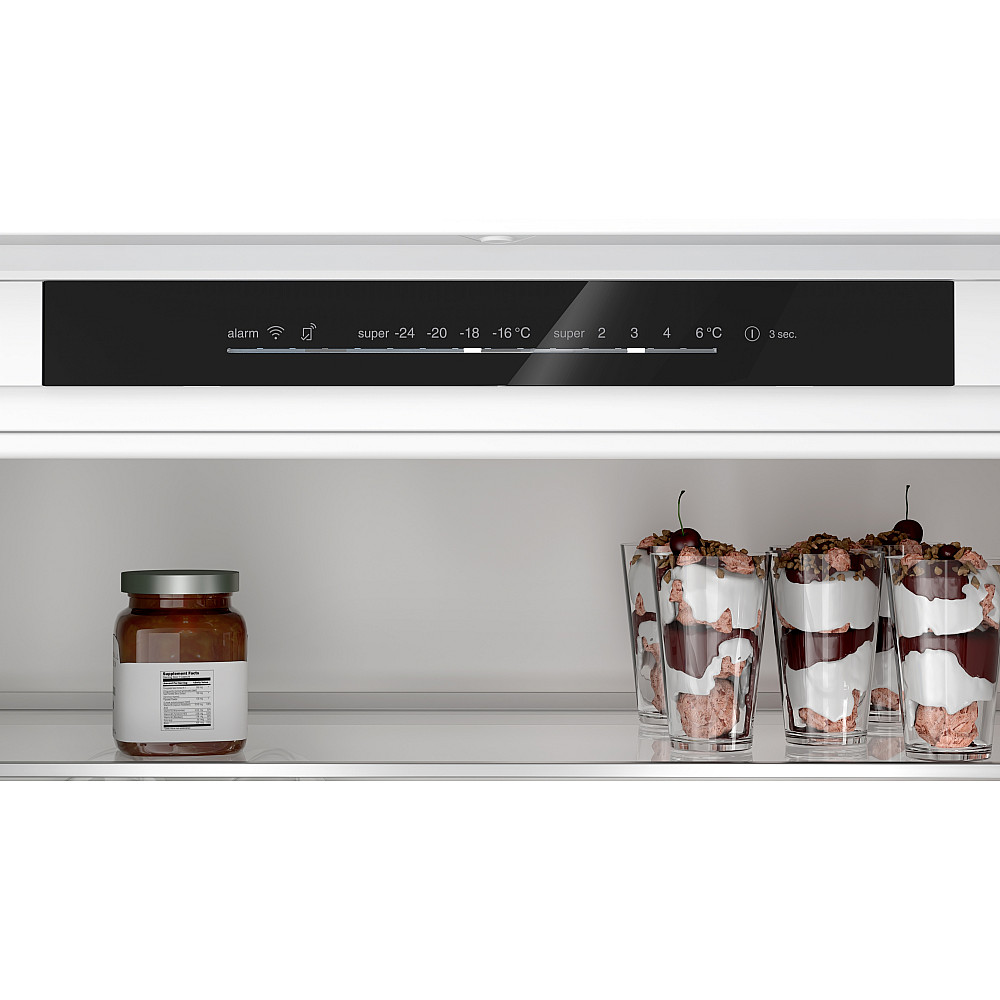 Bosch KBN96VSE0 Integrerad kyl/frys