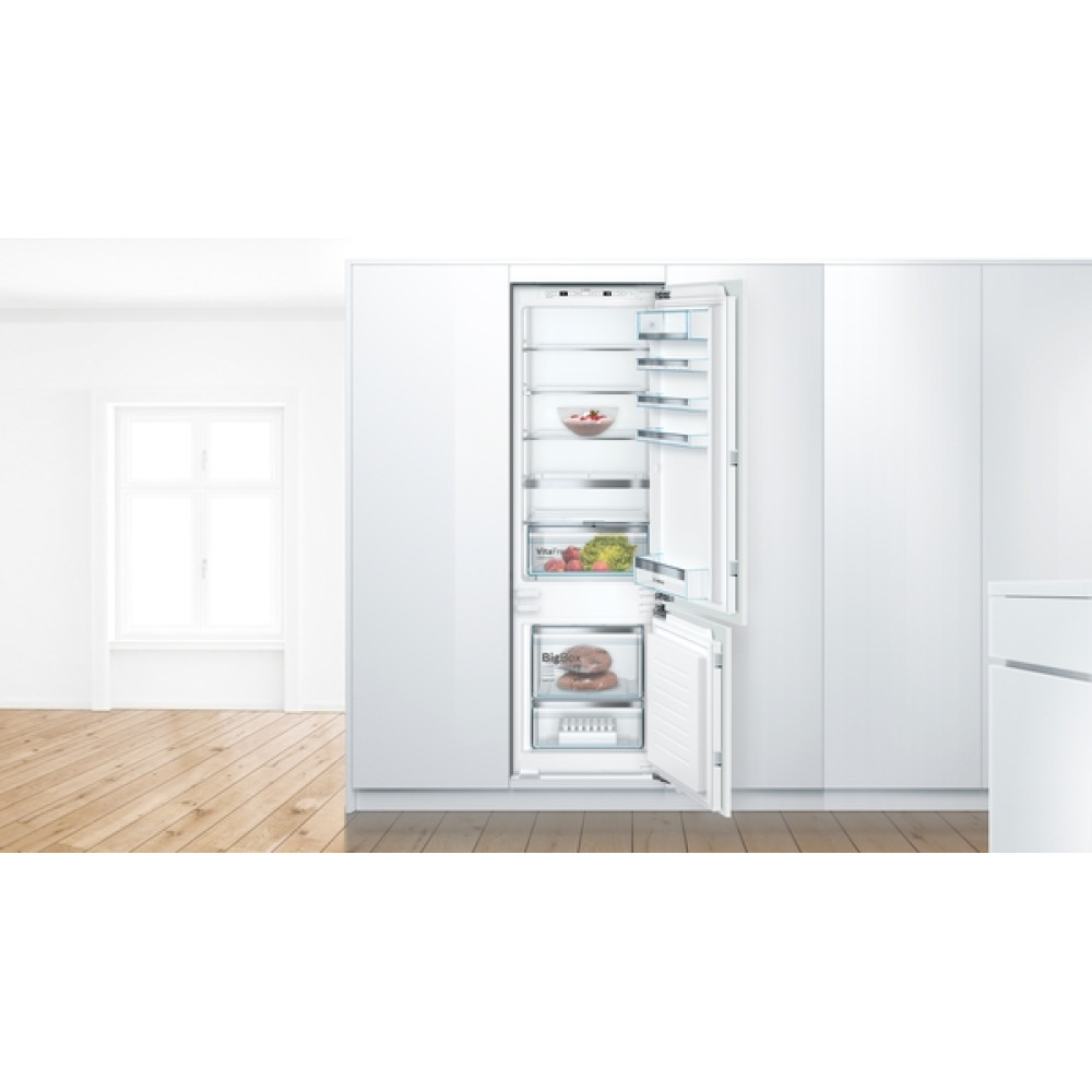 Bosch Kombinerad Kyl/Frys Inbyggd KIS87AFE0, BigBox