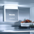 Miele Integrerat kyl/frysskåp KFN7795C