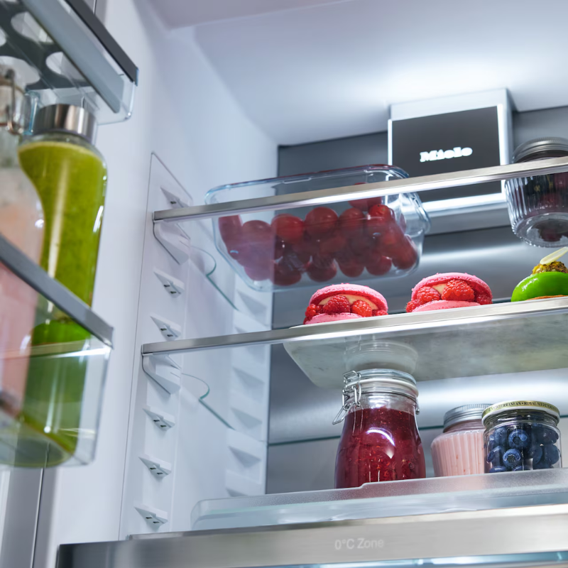 Miele Integrerat kyl/frysskåp KFN7795C