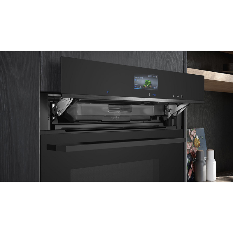 Siemens Inbyggnadsugn - Iq700, Ångfuktion, Pyrolys, Wifi HR776G3B1