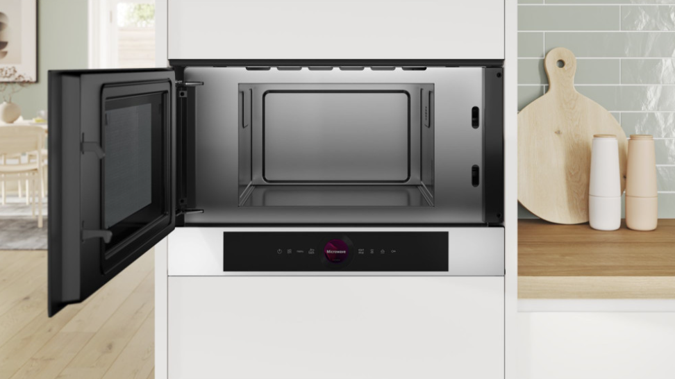 Bosch inbyggnadsmikrovågsugn BFL7221W1 serie 8