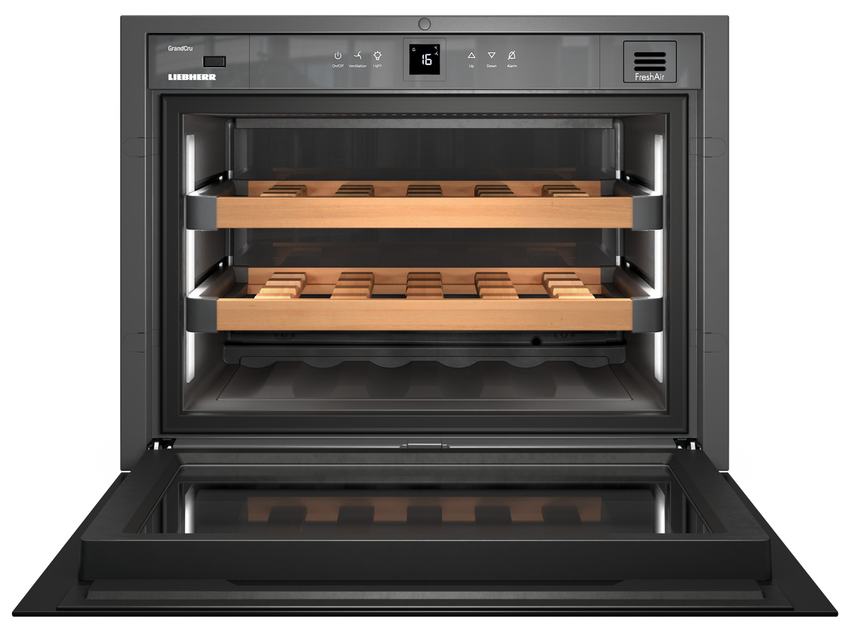 Liebherr Vinidor WKEgb 582-26 001 Inbyggd vinkyl  Black
