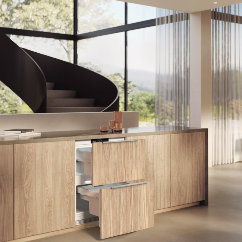 Miele KU 7175 D Underbyggt Kylskåp med lådor